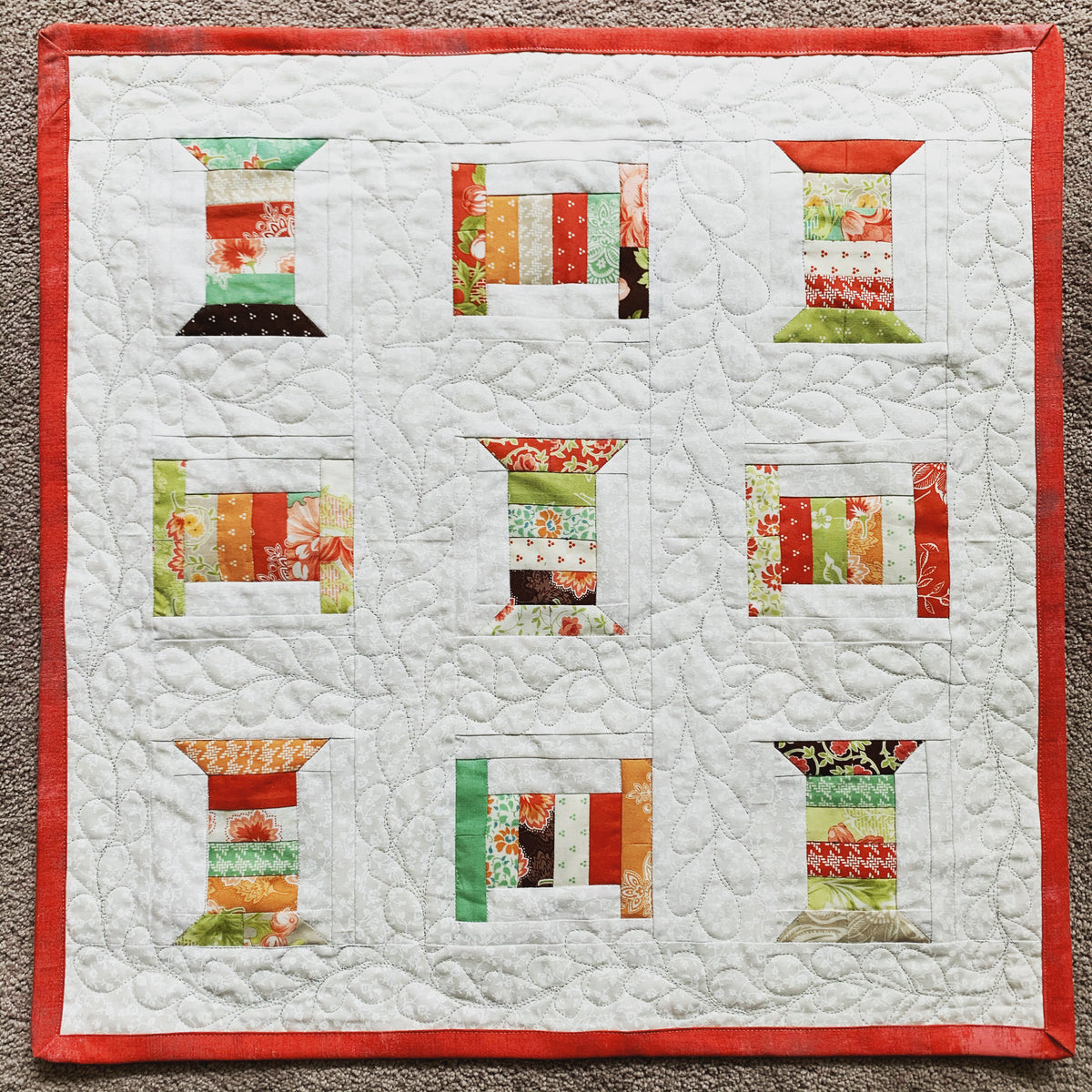Pattern Review - Moda/Aurifil Mini Charm Spool Wall Hanging