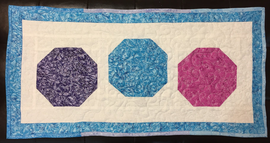 The First (of two) Holiday Ornament Table Runners